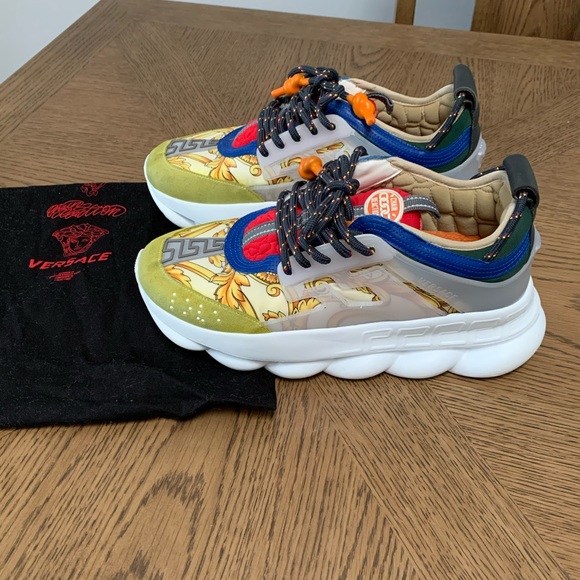 chain link versace shoes